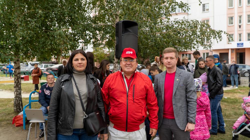 Н.Н. Иванов выступил на детском празднике в Курске