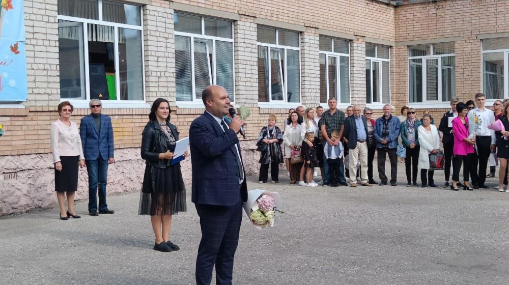 Коммунисты поздравили рязанцев с Днём знаний