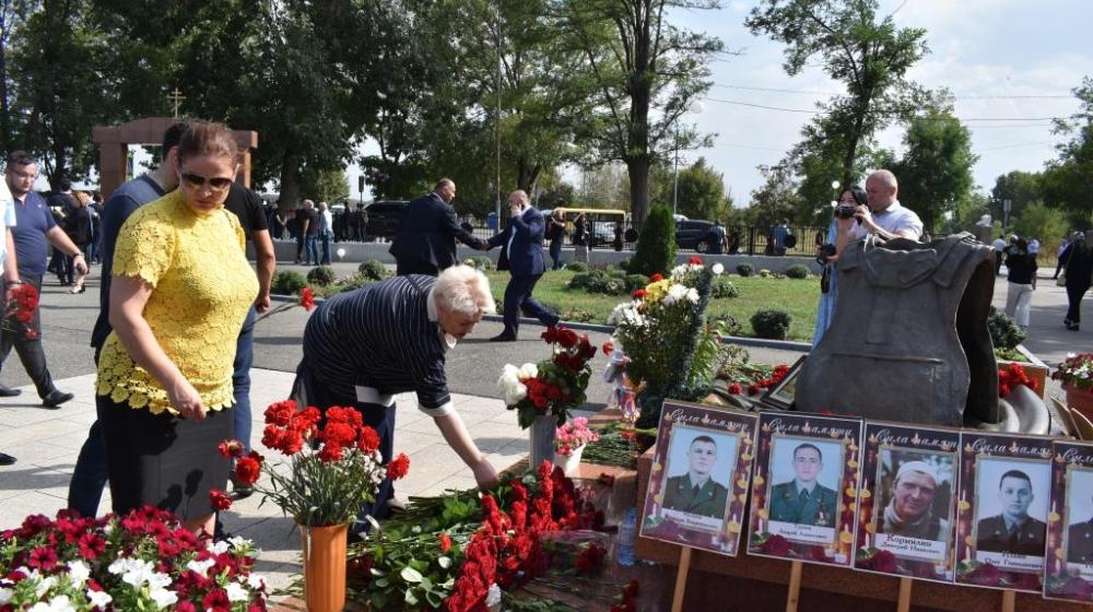 Казбек Тайсаев принял участием в вахте памяти по жертвам Беслана в Северной Осетии