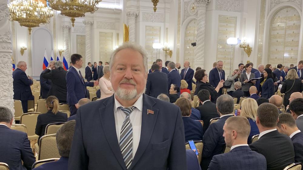 Сергей Обухов про круговорот идей в природе: Путин-2022 - это Зюганов-2002 с его «Глобализация и судьба человечества»