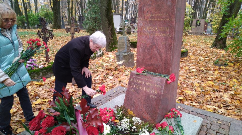 Санкт-Петербург. Памяти бойца идеологического фронта