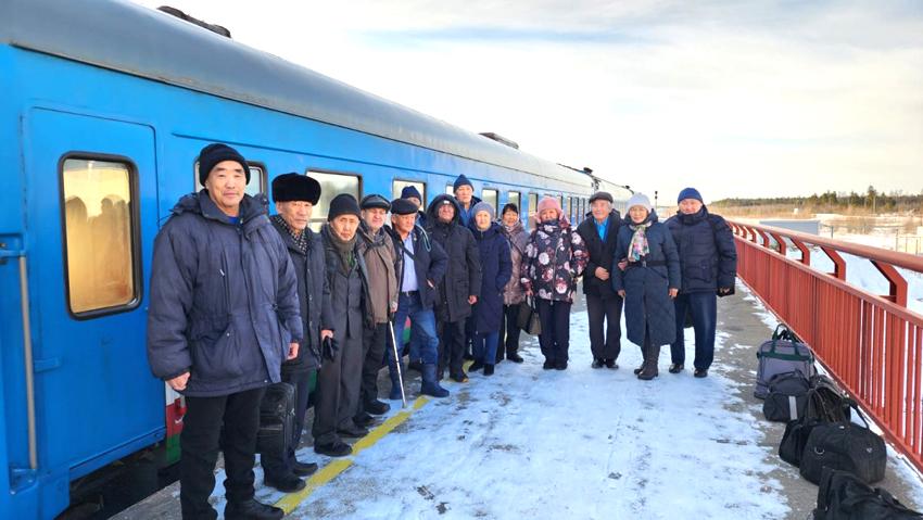 Республика Якутия. Депутаты КПРФ приняли участие в церемонии празднования 45-летия укладки Золотого звена Малого БАМа на станции Беркакит