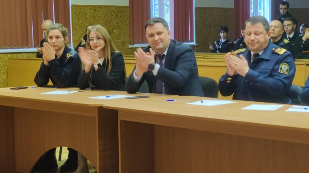 Калининград. Коммунист Максим Буланов выступил в составе жюри студенческого конкурса
