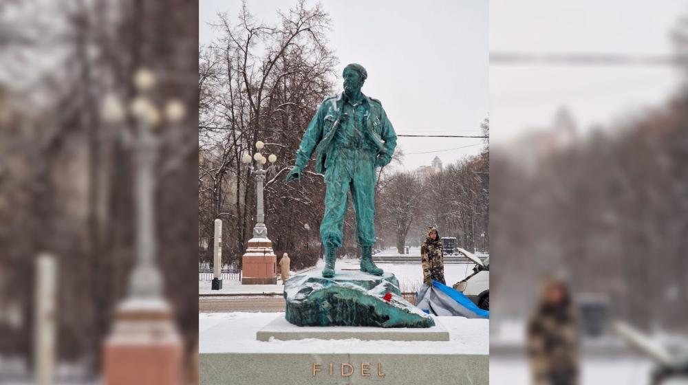 Публицист Галина Платова: «Бронзовый Фидель – в Москве навсегда»