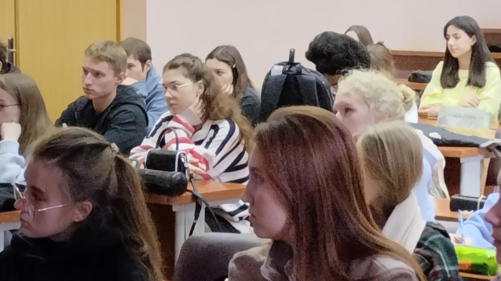 В Нижнем Новгороде прошла встреча руководителя регионального отделения организации «Дети войны» со студентами