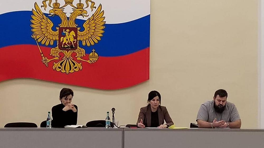 Алтайский край. Лидер местных коммунистов М.Н. Прусакова с рабочим визитом посетила Павловский район