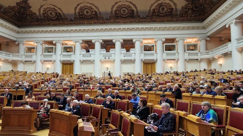 Санкт-Петербург. Советский Союз: Вперед, в будущее!