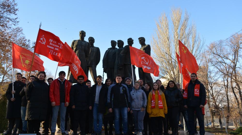 В Дагестане открылся слёт комсомольского актива Северного Кавказа