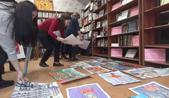 Саратов. Продолжается подведение итогов конкурса "Великий, могучий Советский Союз"