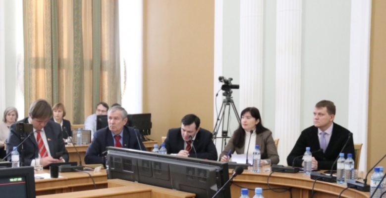 Депутат КПРФ Эвелина Волкова: «Принятый городской бюджет на будущий год не способствует нормальному развитию города Рязани»
