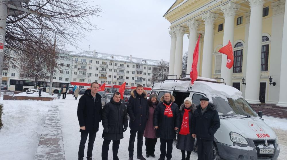 Автопробег в честь 100-й годовщины СССР в Рязани