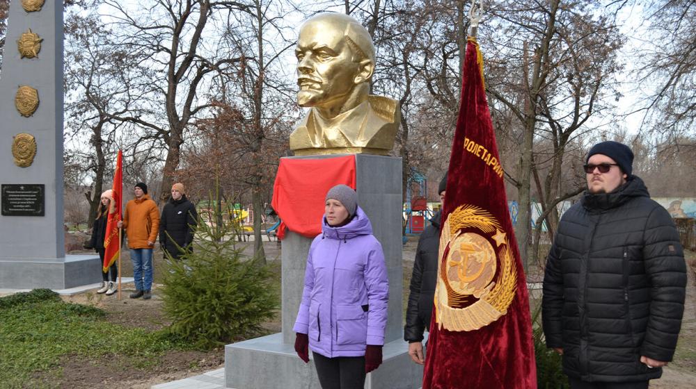 Луганская область. В Старобельске восстановлен памятник В.И. Ленину