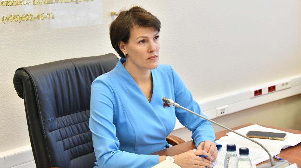 Депутат КПРФ Ирина Филатова: «Обеспечение населения страны лекарствами – прямая обязанность государства»