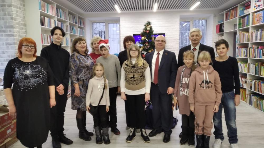 Новогодние праздники  Сергей Гаврилов встречает вместе с особенными детьми Белгорода