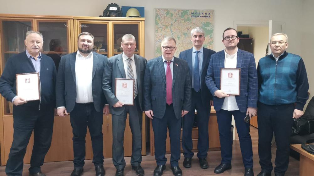 Руководитель фракции КПРФ в Мособлдуме Александр Наумов: Работа волонтёров-добровольцев - большой вклад в помощь нашей армии!