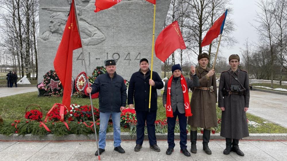 Слава тебе, город-герой Ленинград!
