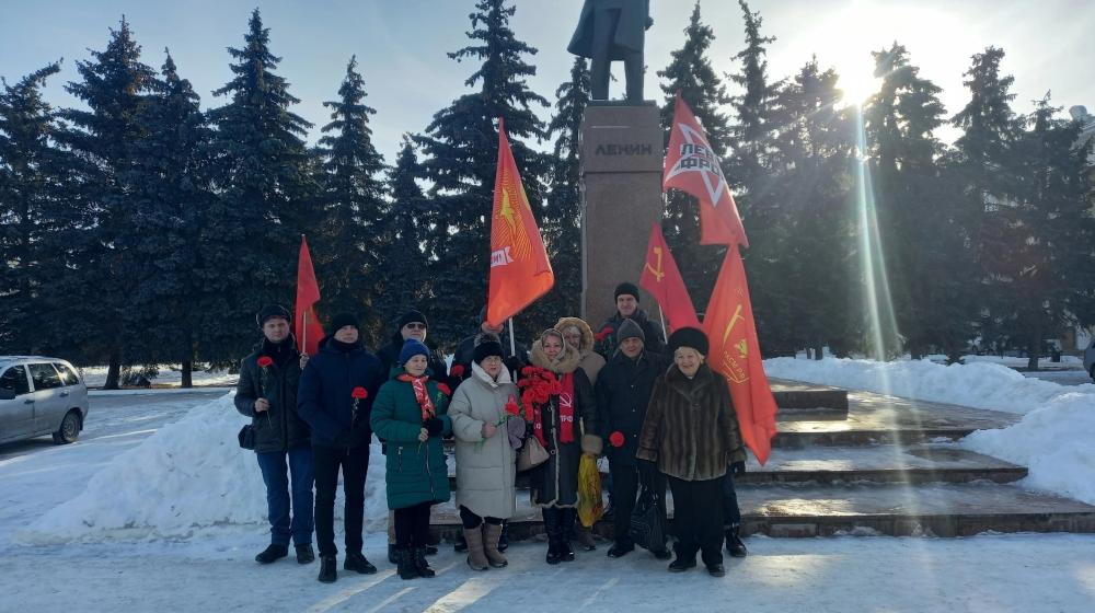 Коммунисты Самарской области почтили память В.И. Ленина