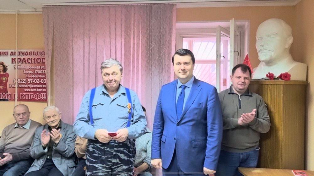 Тверская область. Депутат-коммунист Олег Лебедев рассказал о своей работе и провёл приём избирателей