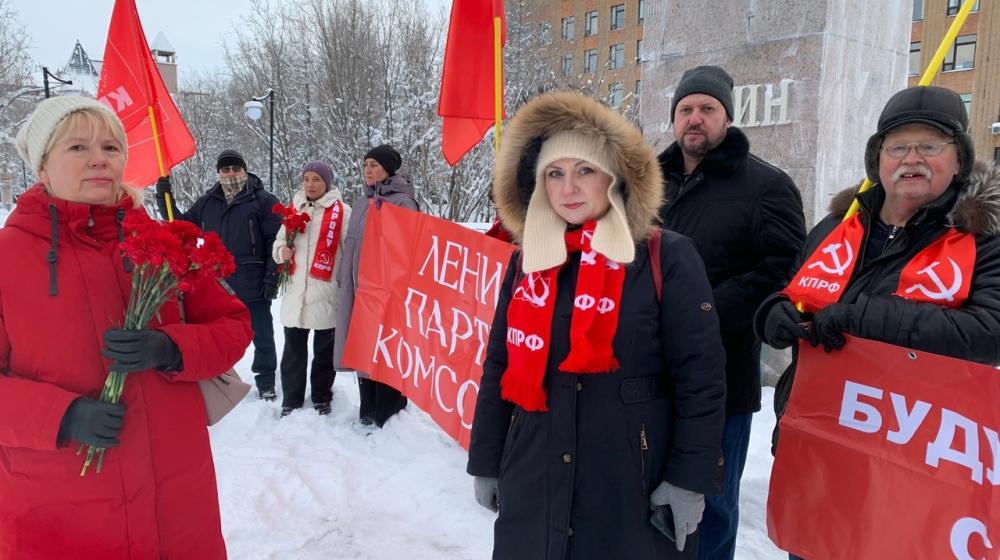 Ямало-Ненецкий АО. День памяти Ленина в Салехарде