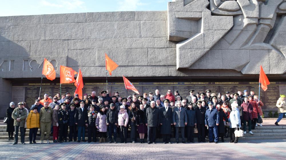 В Севастополе отметили 105-ю годовщину легендарной Рабоче-Крестьянской Красной Армии