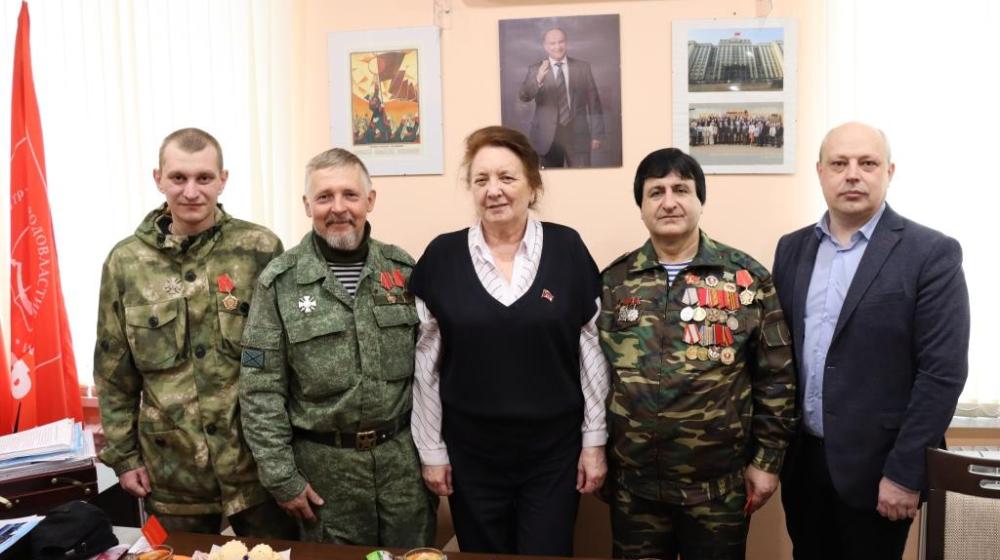 В Сталинградском обкоме КПРФ прошла встреча с добровольцами СВО