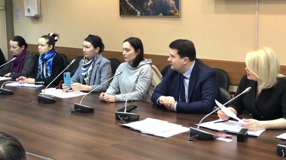 Олег Лебедев провёл встречу с представителями научной и педагогической общественности