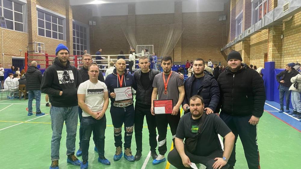 Коммунисты Тюмени приняли участие в турнире по боксу