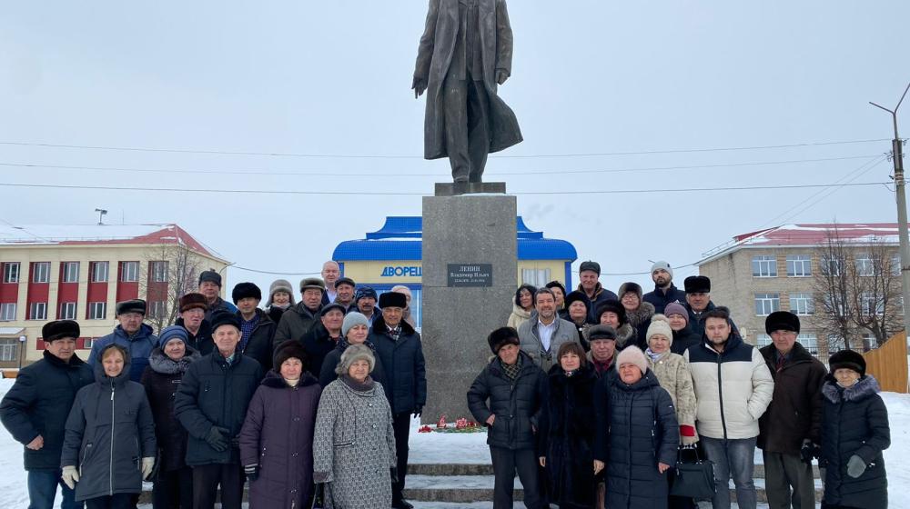 Республика Башкортостан. Рабочий визит Александра Ющенко и Юнира Кутлугужина в Кигинский и Салаватский районы