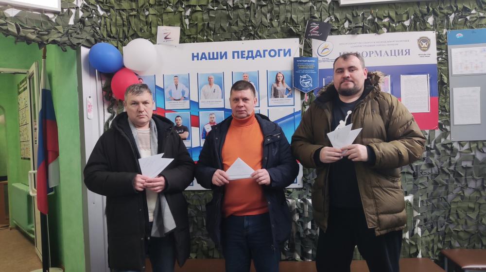 Коммунисты ЦАО города Тюмени повторно собрали средства и приобрели гуманитарную помощь для мобилизованных