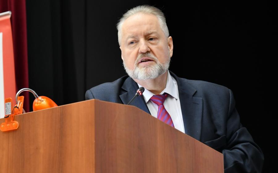 «Красная линия»: Сергей Обухов про заявления о радикализации партии