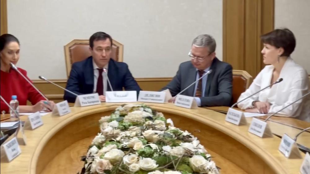 Ирина Филатова приняла участие в первом заседании рабочей группы по законодательному регулированию  интернет-торговли