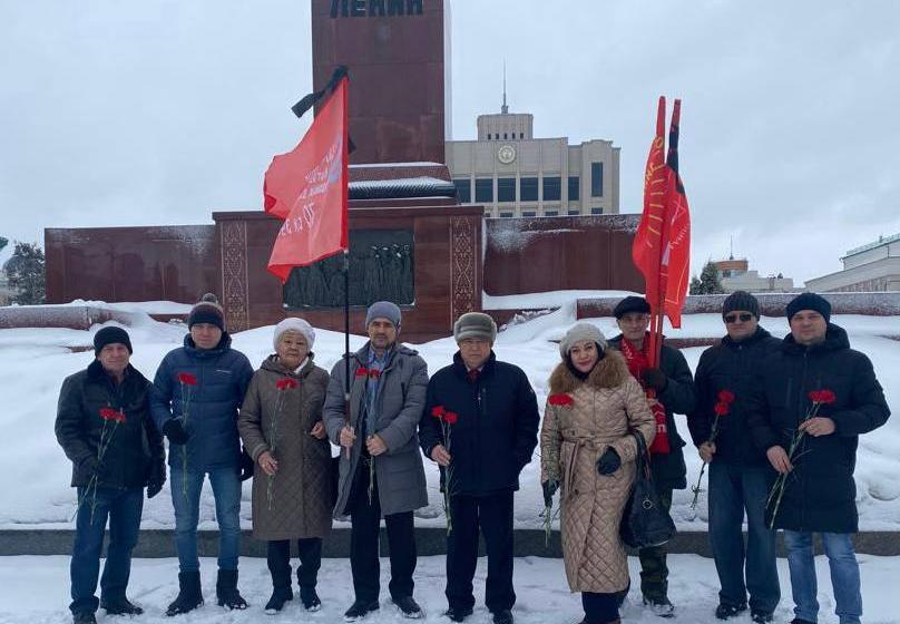 В Казани почтили память И.В. Сталина