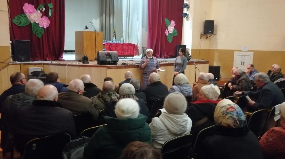 Алтайский край. Депутат Госдумы Мария Прусакова посетила Солтонский и Красногорский районы