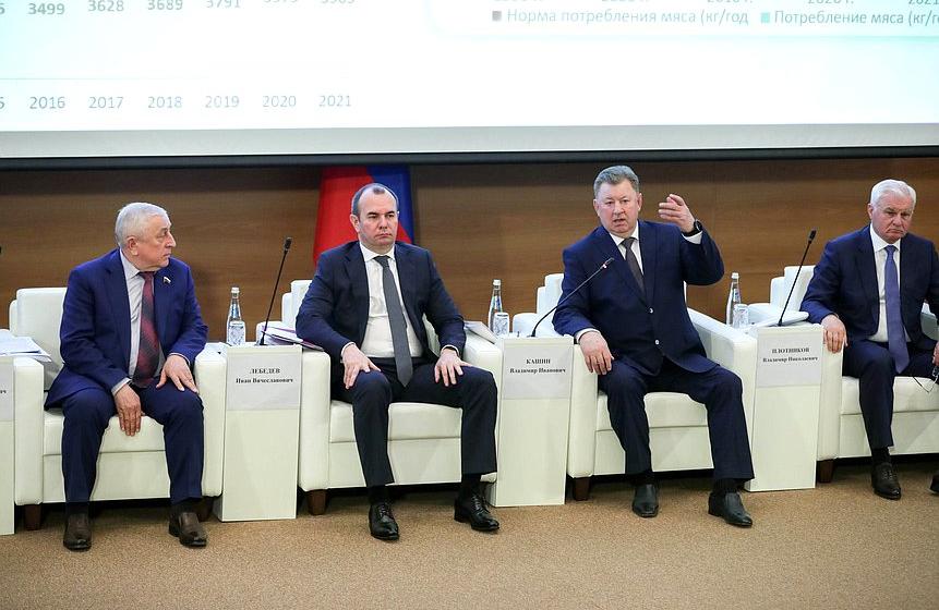 Николай Харитонов: «Создание сильного агропромышленного комплекса – залог продовольственной безопасности Дальнего Востока и всей Российской Федерации!»