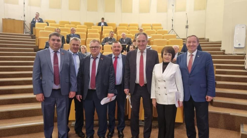 Николай Васильев принял участие в парламентских слушаниях в Государственной Думе «Законодательное обеспечение развития молочного и мясного животноводства»