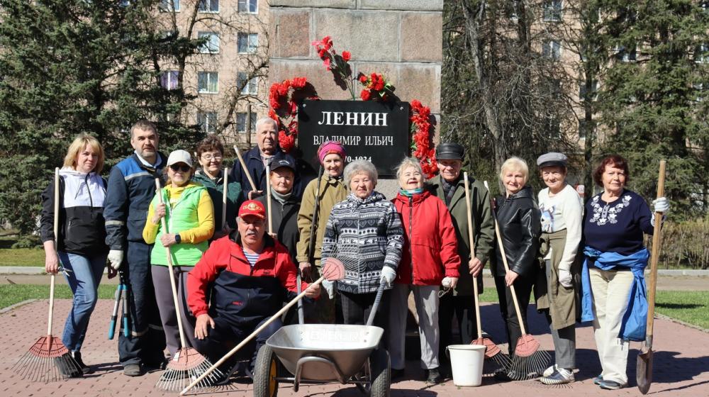 Коммунисты Ленинградской области отметили День рождения Владимира Ильича Ленина
