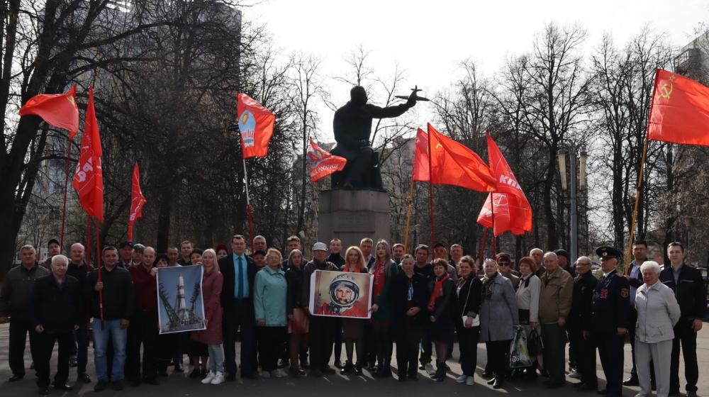 День космонавтики отметили в Омске