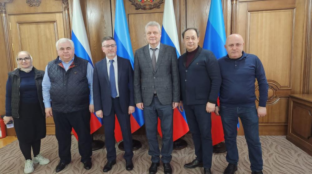 Поездка Казбека Тайсаева в ЛНР