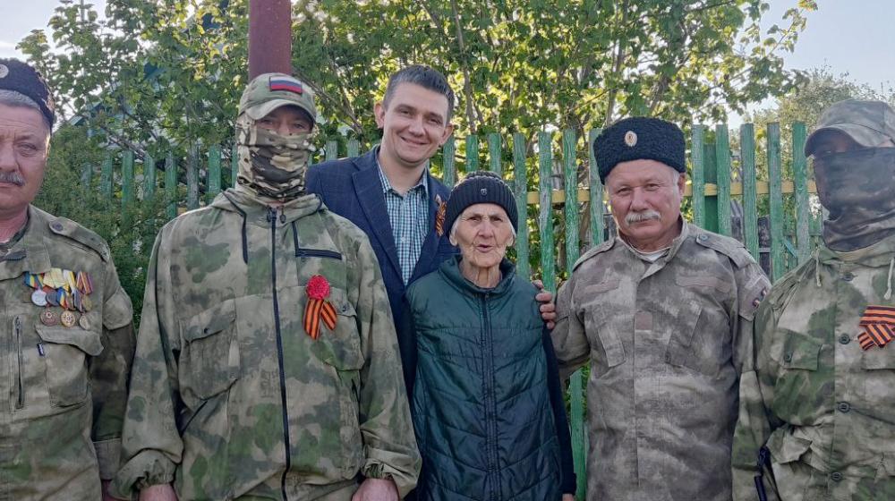 ЛНР. Подарки ветеранам