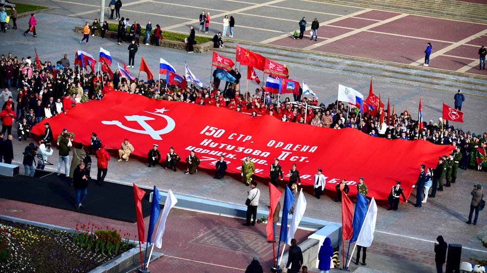 Город Орел встретил участников марша-эстафеты "Наша Великая Родина"