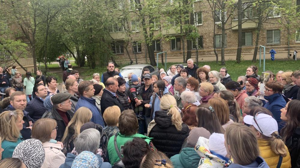 Народная приемная КПРФ в ВАО г. Москвы рассказала о встрече главы управы и МО района Восточный с местными жителями по вопросу благоустройства