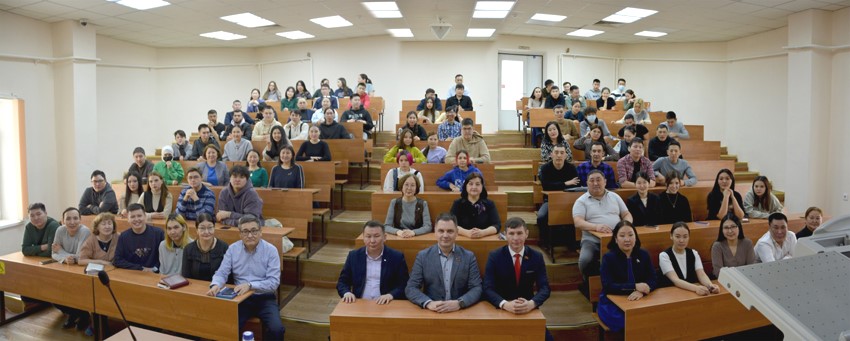 Якутские коммунисты поделились впечатлениями о Дальневосточном семинаре-совещании партийного актива