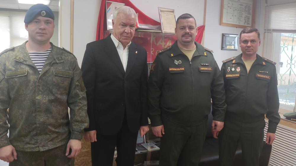В.И. Соболев посетил "Аванпост" в Тюмени