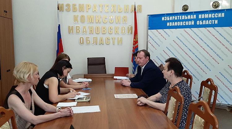 Лидер ивановских коммунистов Александр Бойков подал документы на участие в губернаторских выборах