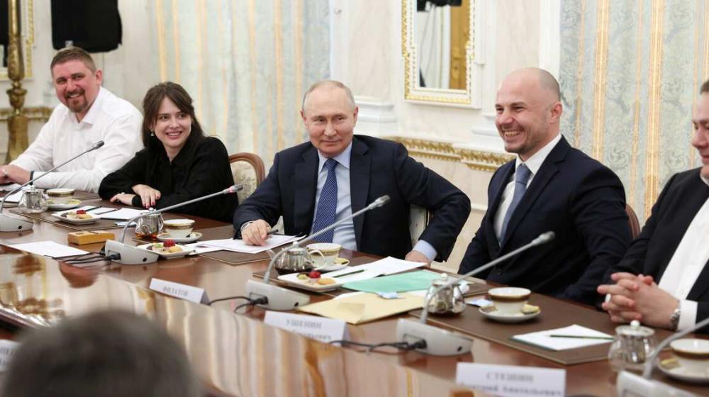 Сергей Обухов про итоги встречи Путина с военкорами: все «центры силы» получили сигналы «полуподдержки»