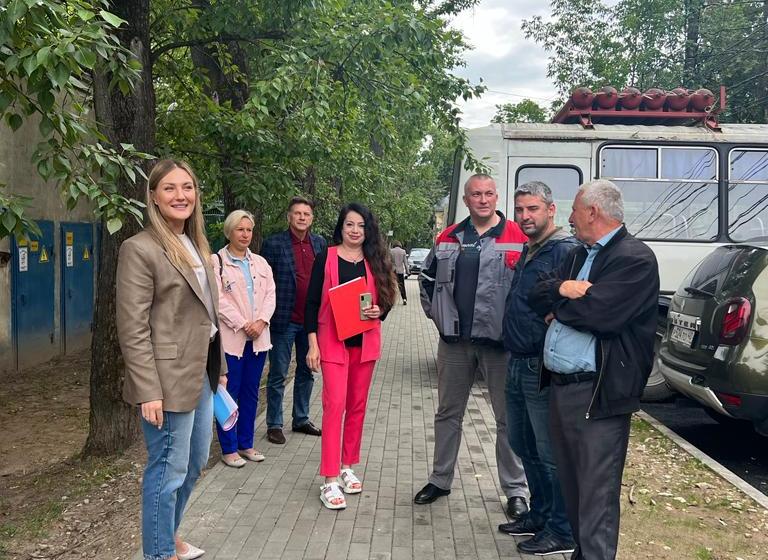 Калуга. Пусть дороги служат долго!