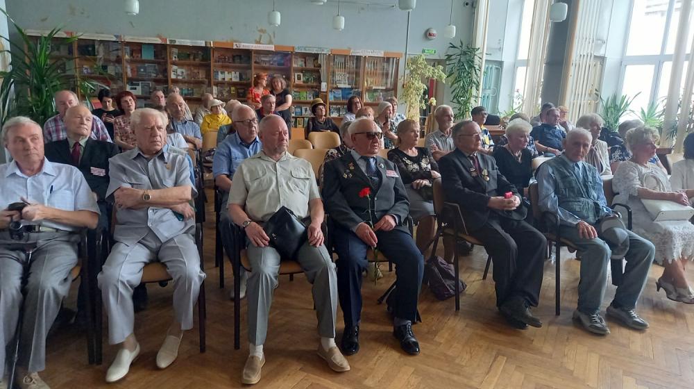 Калужская область. При поддержке КПРФ проведен литературный вечер, посященный 80-летию Орловско-Курской битвы