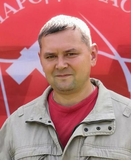 Красноярский край. Депутат от КПРФ в горсовете Канска Олег Ликонцев указом президента получил звание Героя России