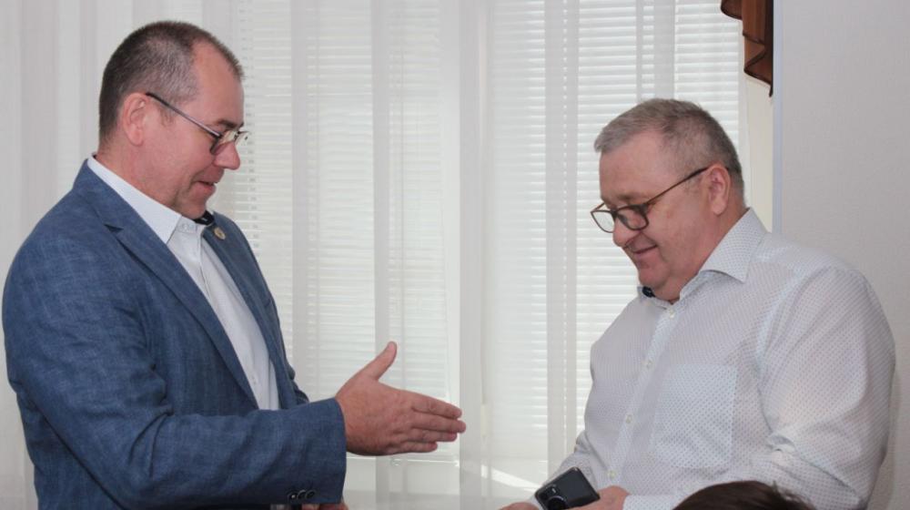 Особое мнение члена Амурского избиркома при регистрации кандидата от «фейковых коммунистов»