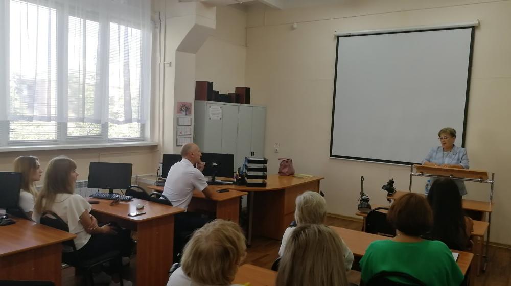 Диалог с гражданами: депутат Госдумы Ольга Алимова проводит встречи с жителями Хакасии